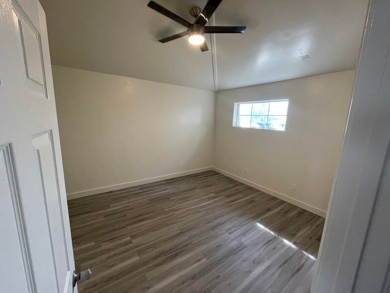 More Photos Of 7162 N 57th Ave, Glendale Apartments For Sale