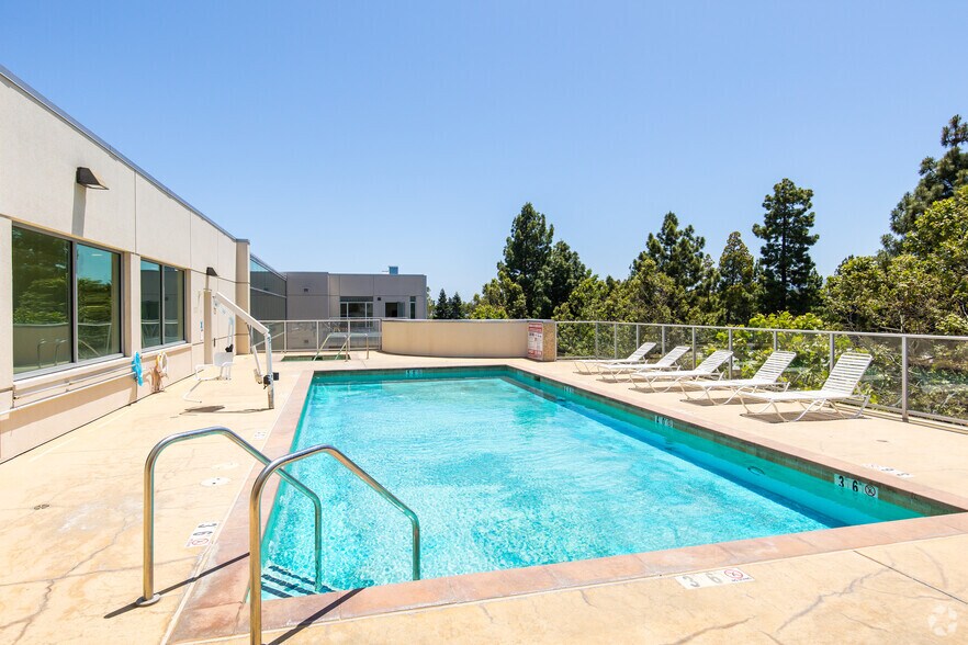 More Photos Of 195 Page Mill Rd, Palo Alto Apartments For Lease