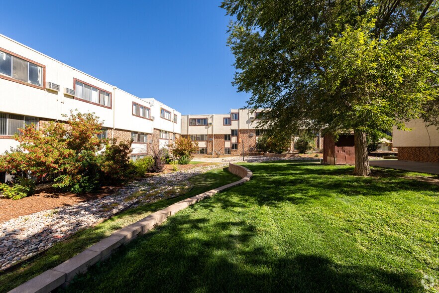 More Photos Of 2025 Jerry Murphy Rd, Pueblo Apartments For Sale