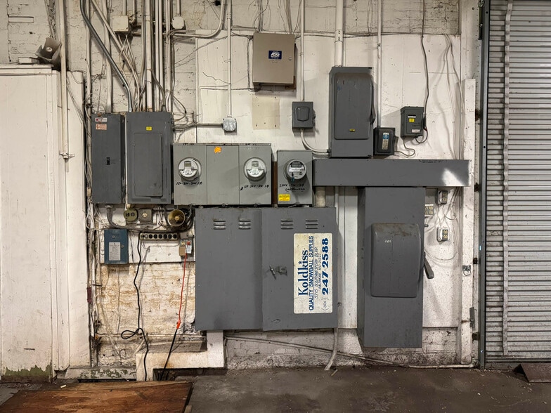 More Photos Of 1149 Watson St, Baltimore Warehouse For Sale