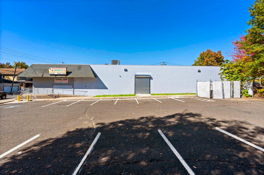 More Photos Of 201 N Hermitage Ave, Trenton Freestanding For Sale