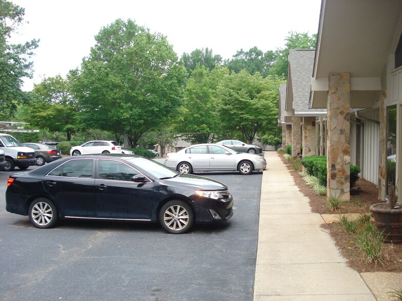Primary Photo Of 11285 Elkins Rd, Roswell Office Residential For Lease