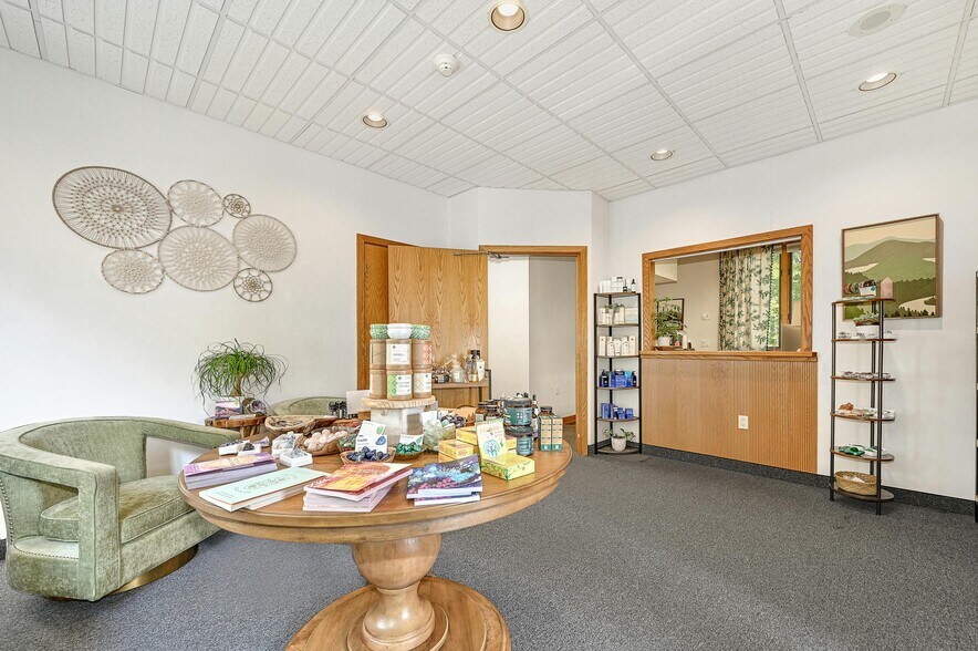 More Photos Of 74 N Main St, North Grafton Medical For Sale