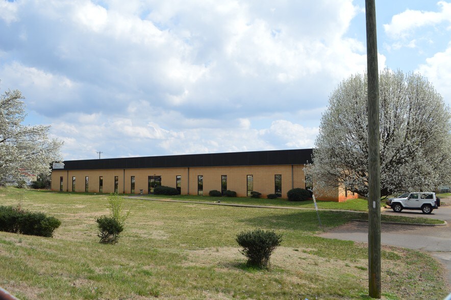 Primary Photo Of 1150 Louise Rd, Winston-Salem Light Distribution For Lease