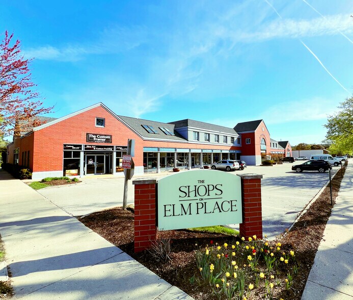 More Photos Of 581-607 Elm Pl, Highland Park General Retail For Lease