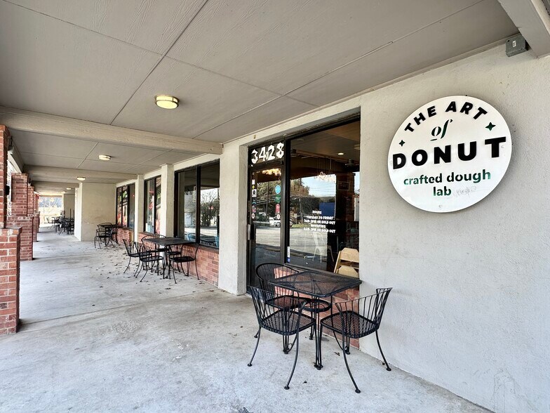 More Photos Of 3420-3440 N St Marys St, San Antonio Unknown For Lease