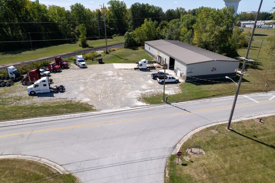 More Photos Of 1405 McKinley Rd, Saint Marys Warehouse For Sale