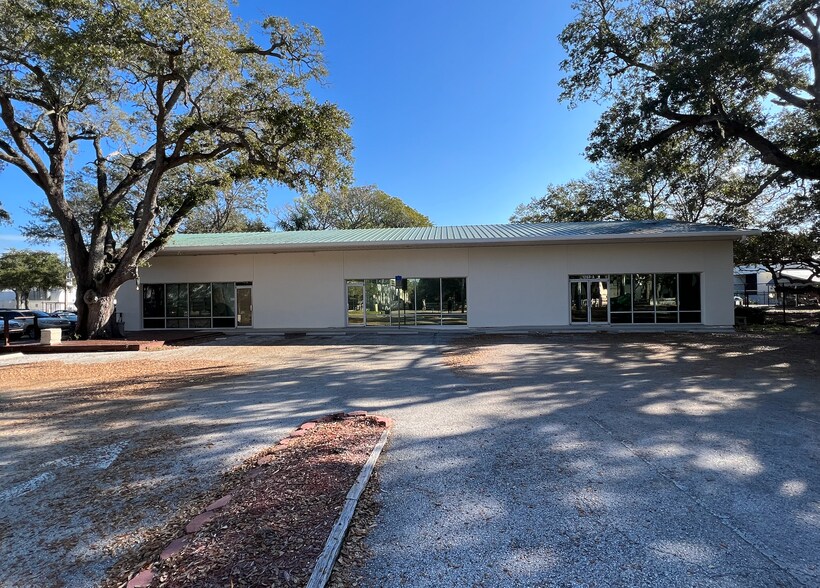 More Photos Of 1261 S Fort Harrison Ave, Clearwater Storefront Retail Office For Sale