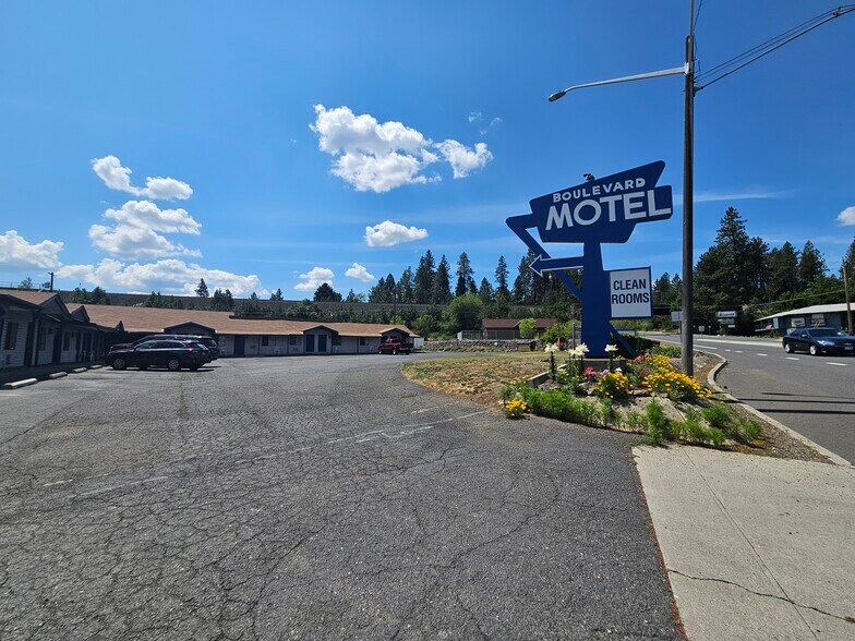 More Photos Of 2905 W Sunset Blvd, Spokane Hotel For Sale
