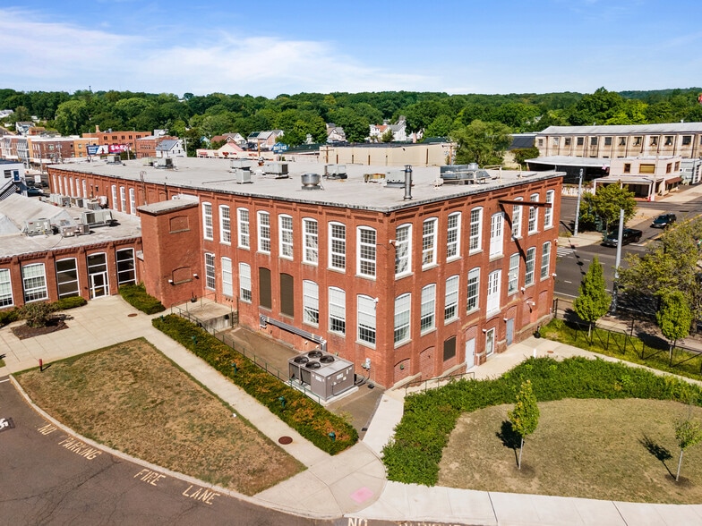 More Photos Of 114 Boston Post Rd, West Haven Medical For Lease