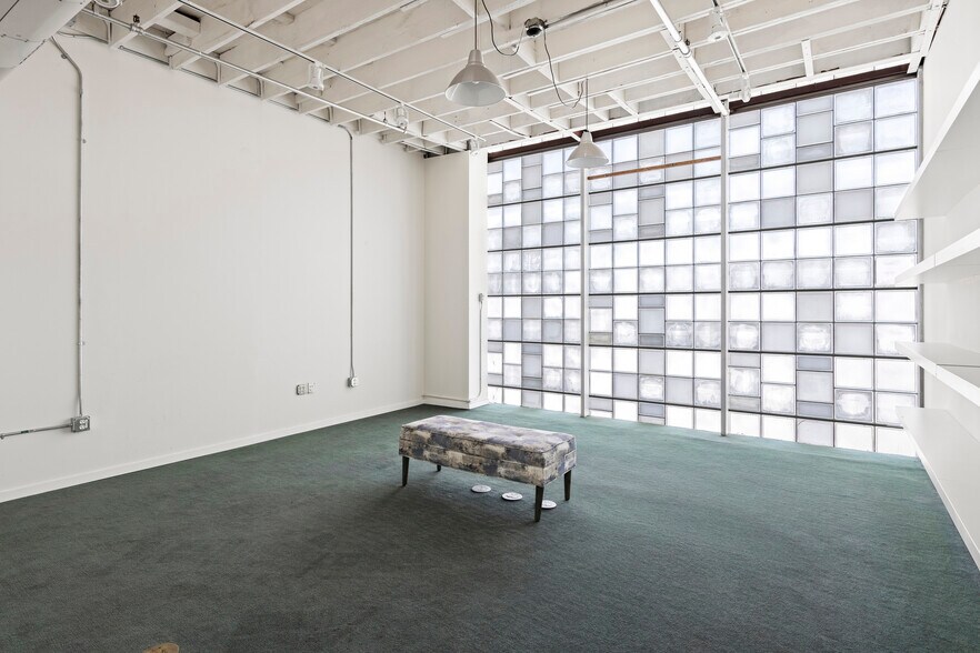 More Photos Of 7966 Beverly Blvd, Los Angeles Loft Creative Space For Lease