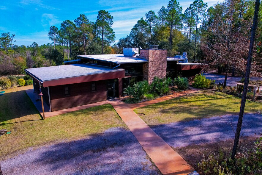 More Photos Of 7009 Creek Stone Rd, Milton Lodge Meeting Hall For Sale