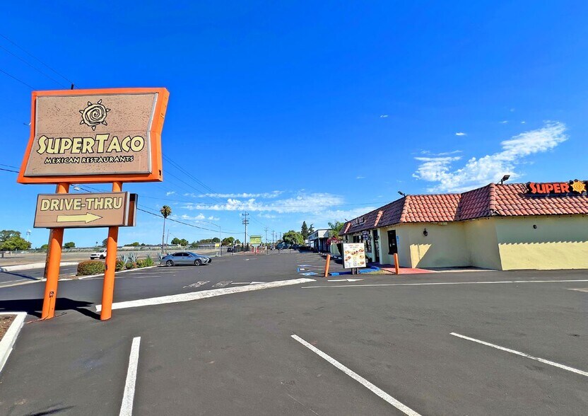 More Photos Of 7131 Franklin Blvd, Sacramento Restaurant For Sale
