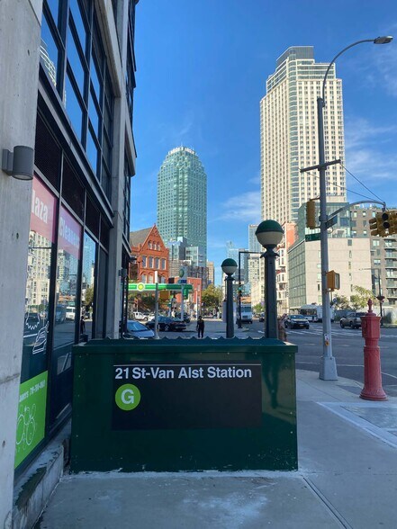 More Photos Of 1143 47th Ave, Long Island City Medical For Lease