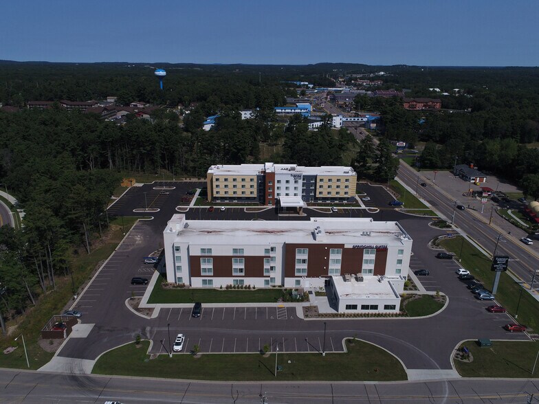 More Photos Of , Wisconsin Dells Hospitality For Sale