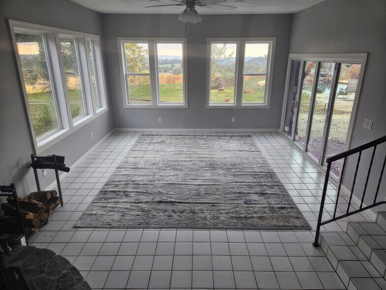 More Photos Of 10580 Dickson Rd, Plymouth Winery Vineyard For Sale