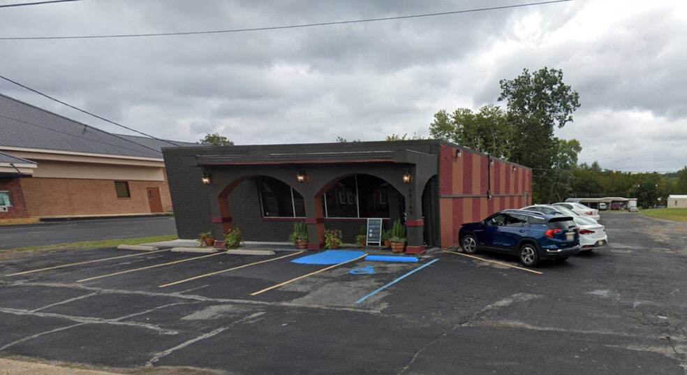 Primary Photo Of 69169 Main St, Blountsville Freestanding For Sale