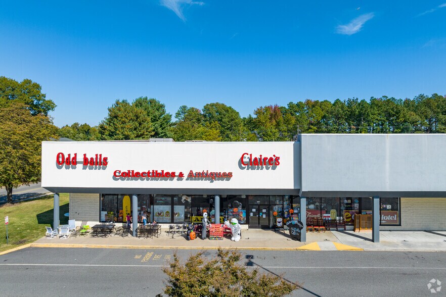 More Photos Of 7504-7598 W Broad St, Richmond Unknown For Lease