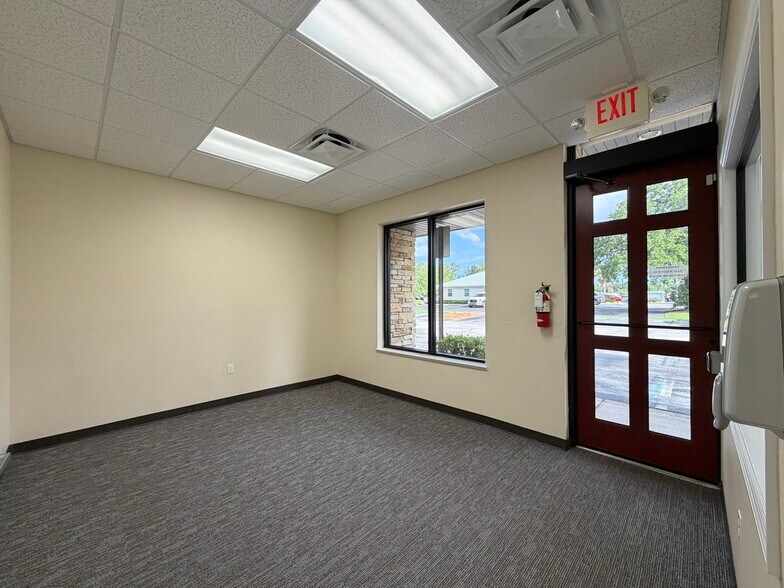 More Photos Of 3107 Medical Way, Sebring Office For Lease