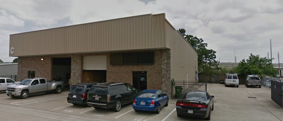 More Photos Of 10963 Cutten Rd, Houston Warehouse For Lease