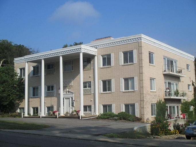 Primary Photo Of 4044 W Bancroft St, Toledo Apartments For Sale