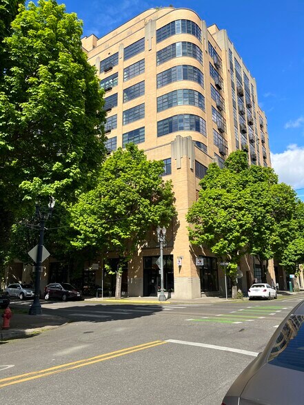 More Photos Of 425 NW 10th Ave, Portland Office For Lease