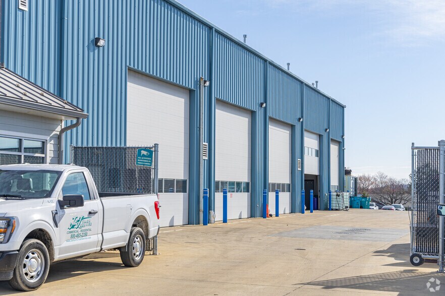 More Photos Of 2500 Back Acre Cir, Mount Airy Light Manufacturing For Lease