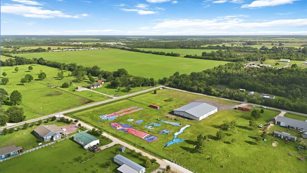 More Photos Of 1061 County Road 6111, Dayton Industrial For Sale