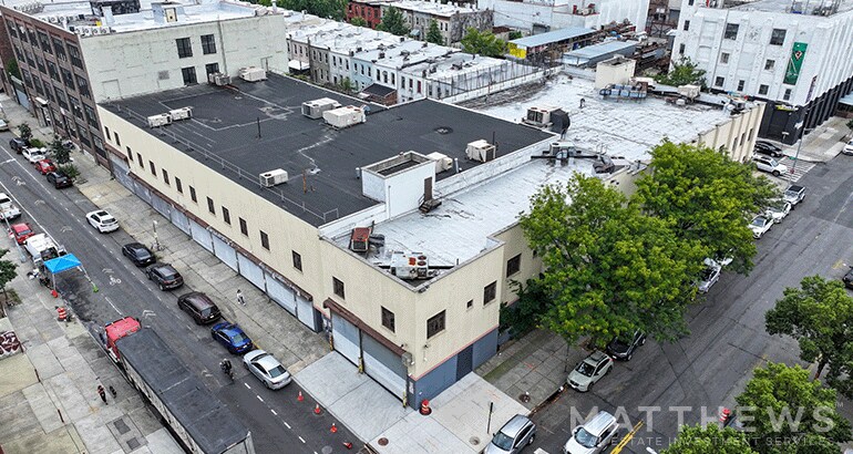More Photos Of 214-216 44th St, Brooklyn Industrial For Sale