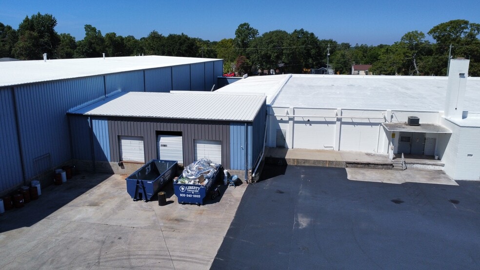 More Photos Of 1651 Holland St, West Columbia Warehouse For Lease