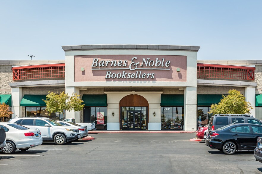 More Photos Of 2001-2351 N Rainbow Blvd, Las Vegas Unknown For Lease