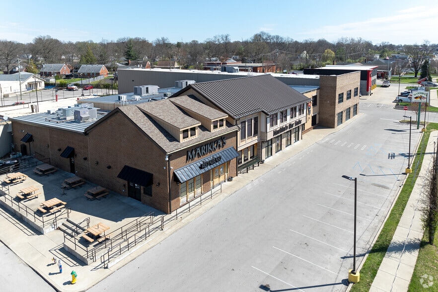 More Photos Of 411 Southland Dr, Lexington Restaurant For Sale