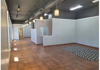 More Photos Of 1801-1805 N Dr Martin Luther King Jr Dr, Milwaukee Freestanding For Sale