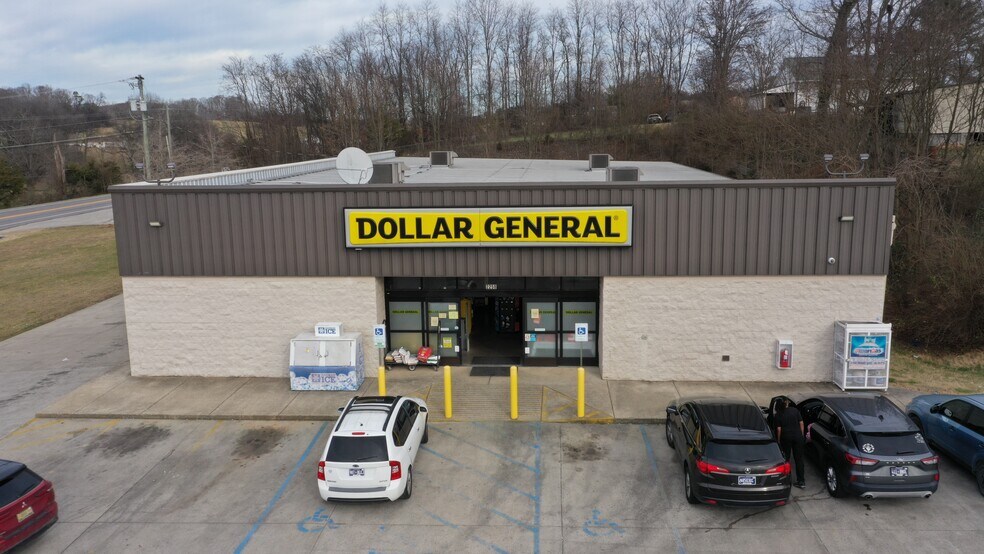 Primary Photo Of 2258 Springvale Rd, Morristown General Retail For Sale