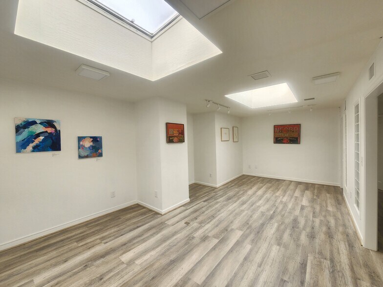 More Photos Of 6472-6480 Moraga Ave, Oakland Storefront Retail Office For Lease