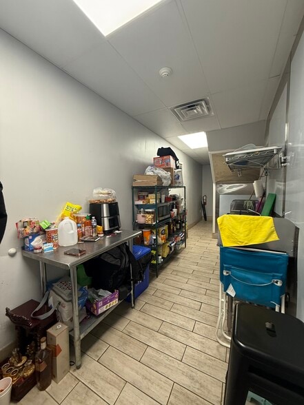 More Photos Of 604 W York St, Philadelphia Storefront Retail Residential For Sale