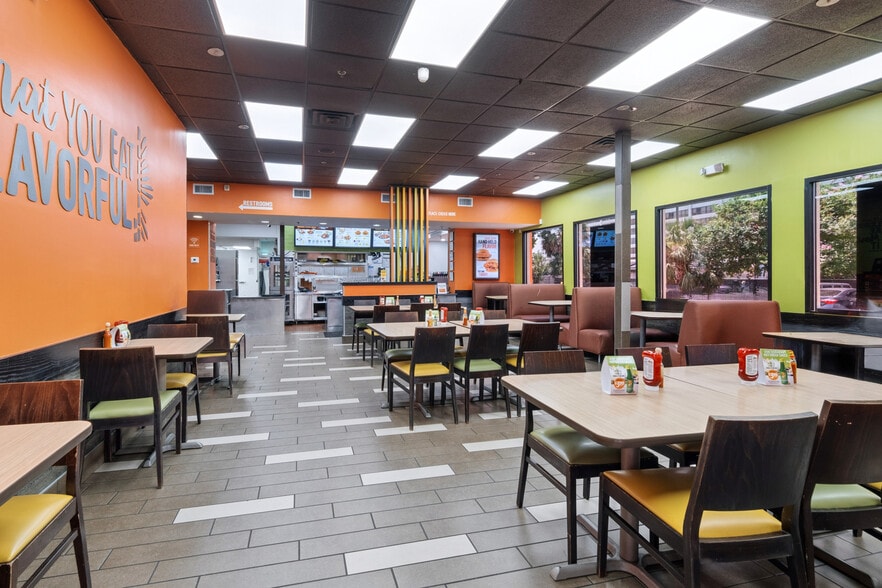 More Photos Of 2810 Williams Blvd, Kenner Restaurant For Sale