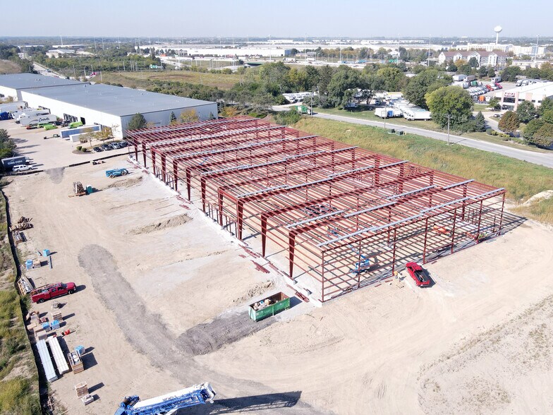 More Photos Of 3300-3310 Mound Rd, Joliet Warehouse For Lease