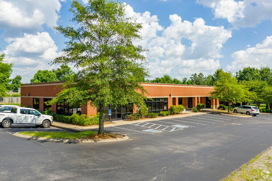 More Photos Of 213 W Maplewood Ln, Nashville Office Residential For Lease