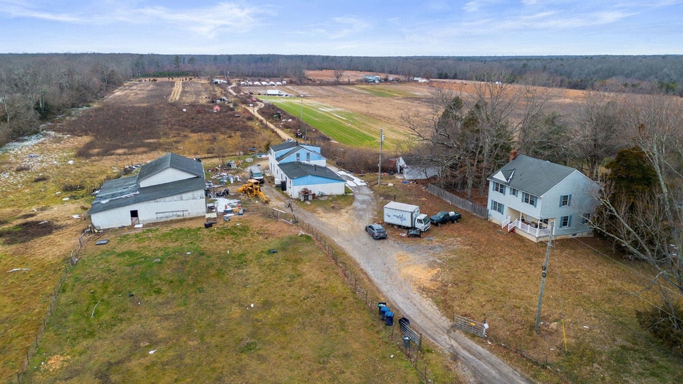 Primary Photo Of 2090 Blue Bell Rd, Williamstown Flex For Sale