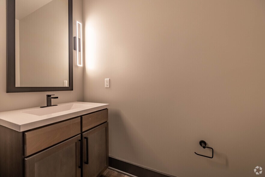 More Photos Of 830 Main St, Cincinnati Apartments For Lease