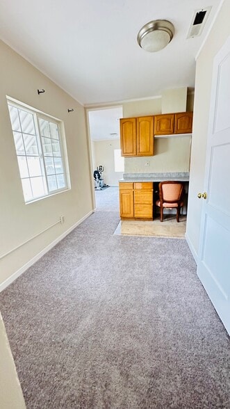 More Photos Of 2809-2815 Macdonald Ave, Richmond Office For Sale