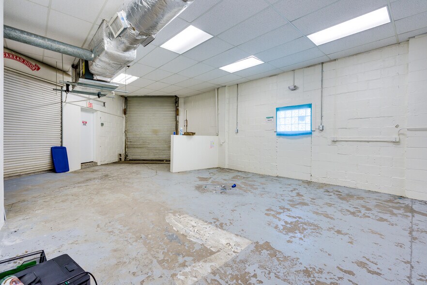 More Photos Of 118 Fairview Ave, Daytona Beach Freestanding For Sale