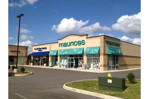 More Photos Of 3900 Lexington Rd, Logansport Storefront For Sale