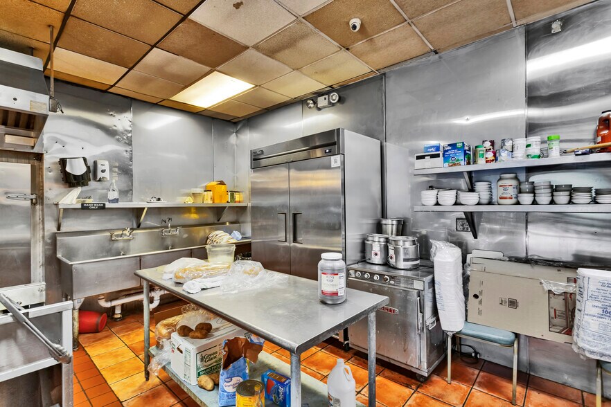 More Photos Of Route 51 / Constitution Blvd, Darlington General Retail For Sale