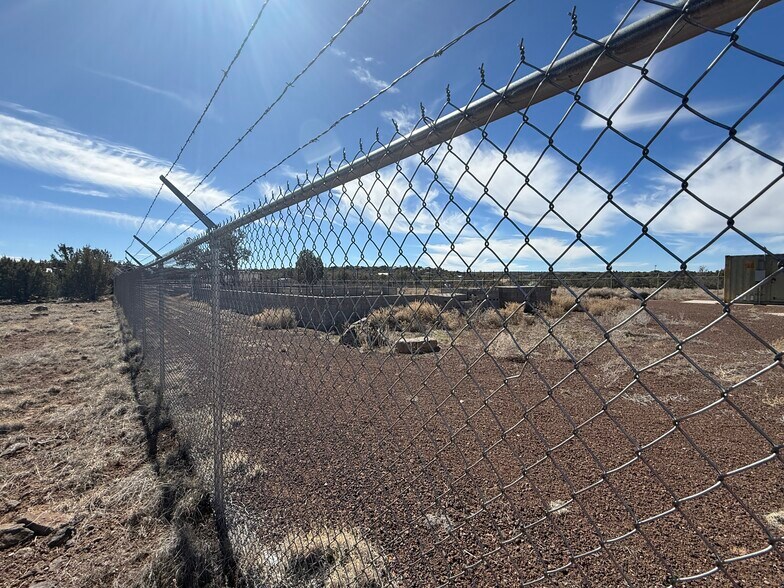 More Photos Of 8356 Silver Creek Dr, Show Low Office For Sale