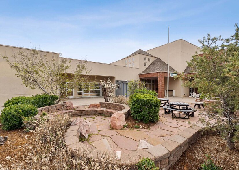 More Photos Of 1661 Alpine Ave, Boulder Schools For Lease
