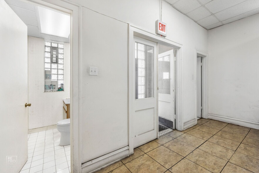 More Photos Of 2444 N Pulaski Rd, Chicago Warehouse For Sale