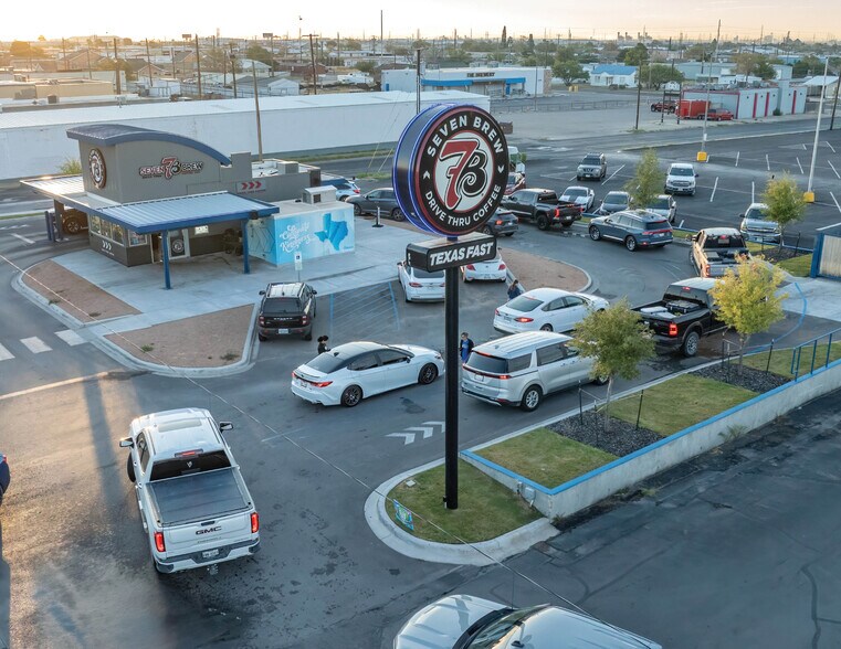 More Photos Of 1364 E 8th St, Odessa Fast Food For Sale