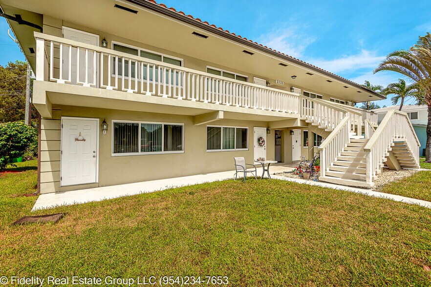 More Photos Of 2131 NE 40th Ct, Lighthouse Point Apartments For Sale